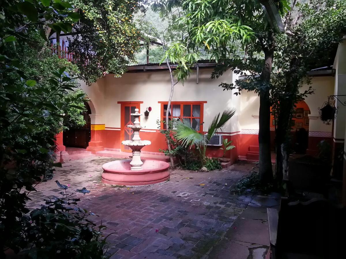 Casa Real De Minas De Batopilas Hotel Buitenkant foto